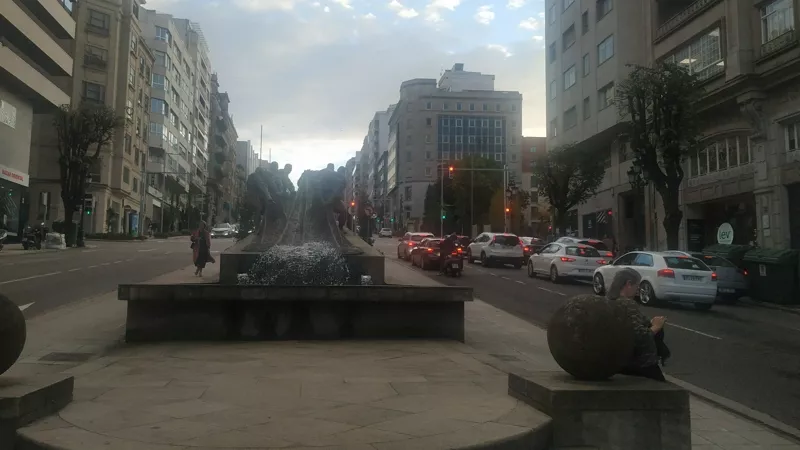Monumento al trabajo, inaugurado en 1991