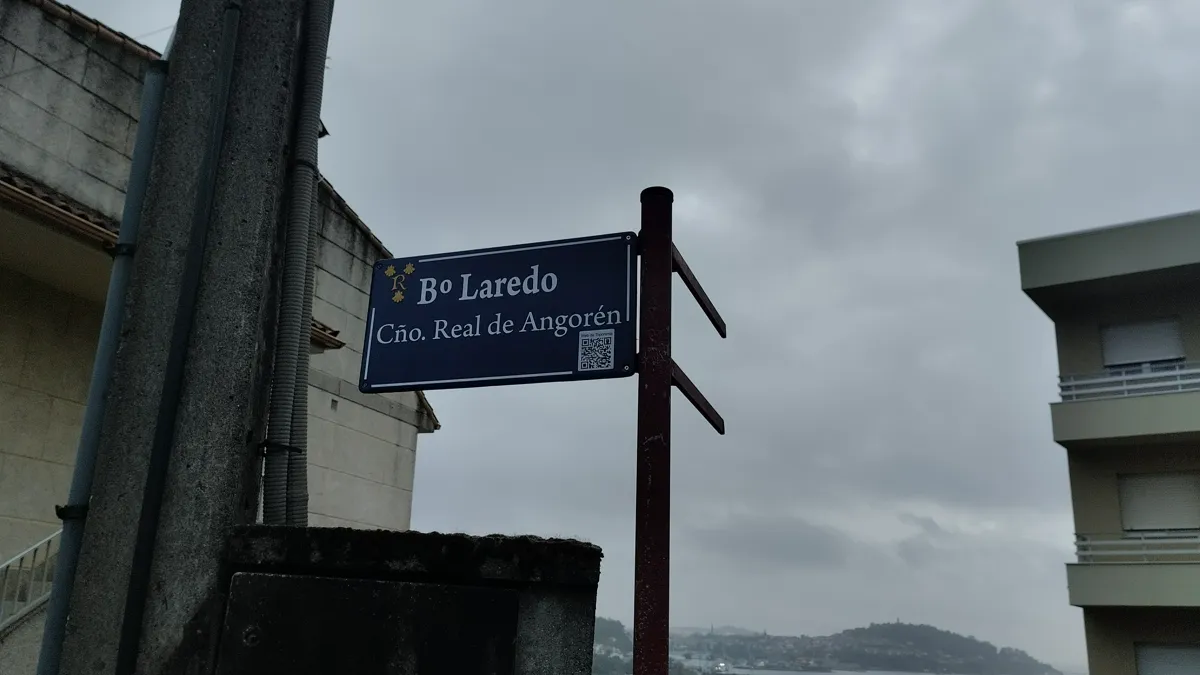 Una de las nuevas placas colocadas en Redondela