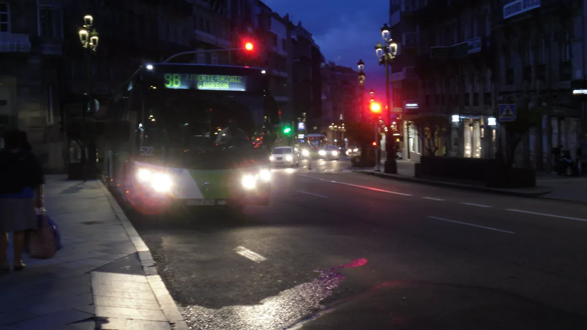 El 9B esperando a recoger a los candidatos