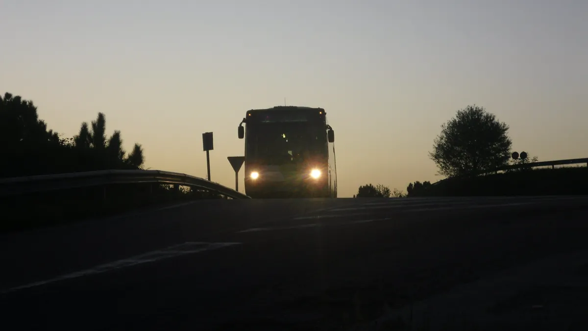 Vitrasa 6512 en el CUVI, en septiembre de 2011, esta imagen la utilicé como foto de perfil, por ser una de las mejores fotos que le hice a un Vitrasa