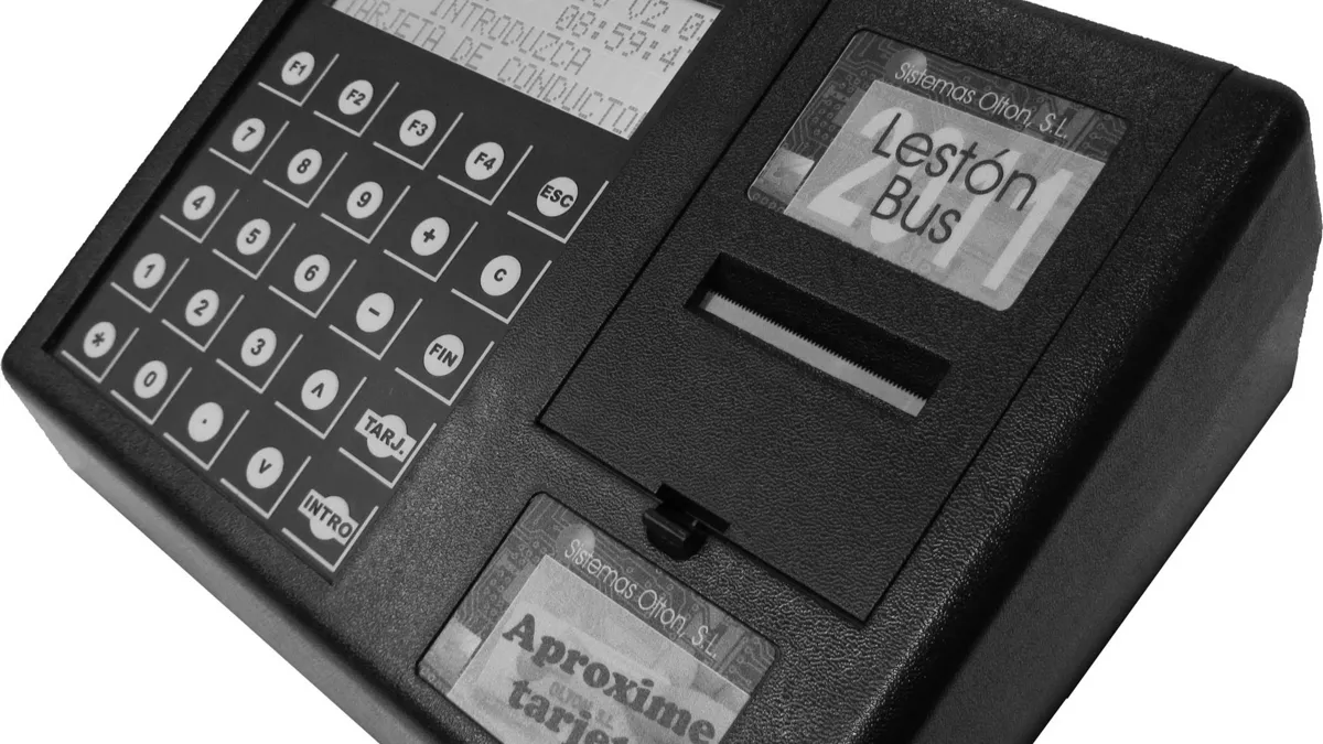 Validadora Leston Bus, utilizada por casi todas las empresas hasta la llegada del nuevo plan de transporte público de Galicia. Fuente:sistemasolton.com