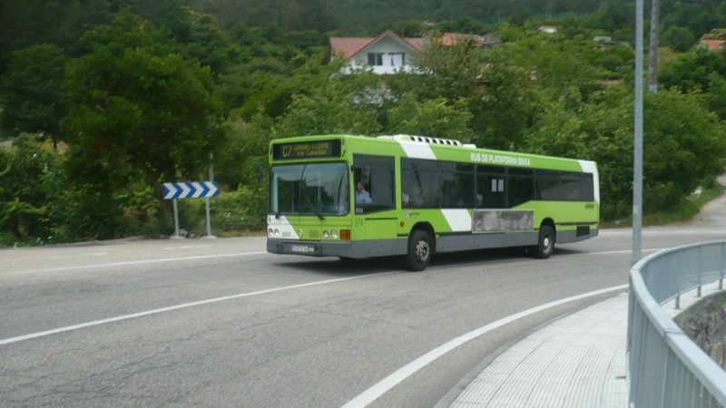 Cuando era adolescente en Vitrasa circulaban este tipo de autobuses... que tiempos aquellos en los que Vitrasa era otra cosa.