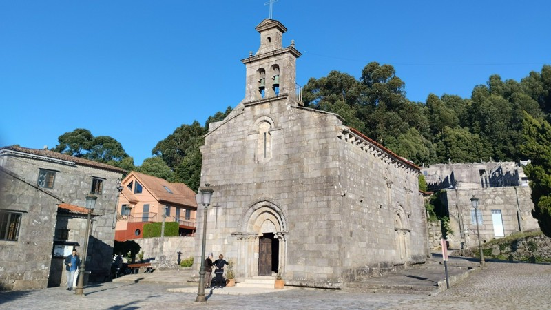 Iglesia de Castrelos