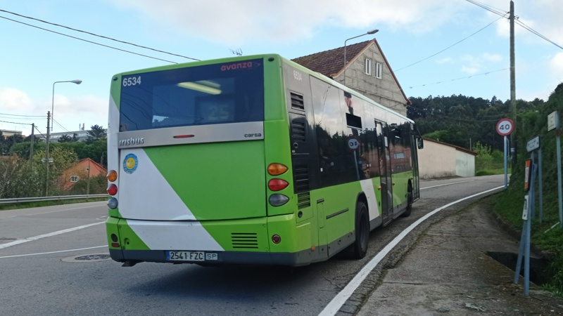 Un Iveco CityClass en Avenida Tranvía (Vigo)