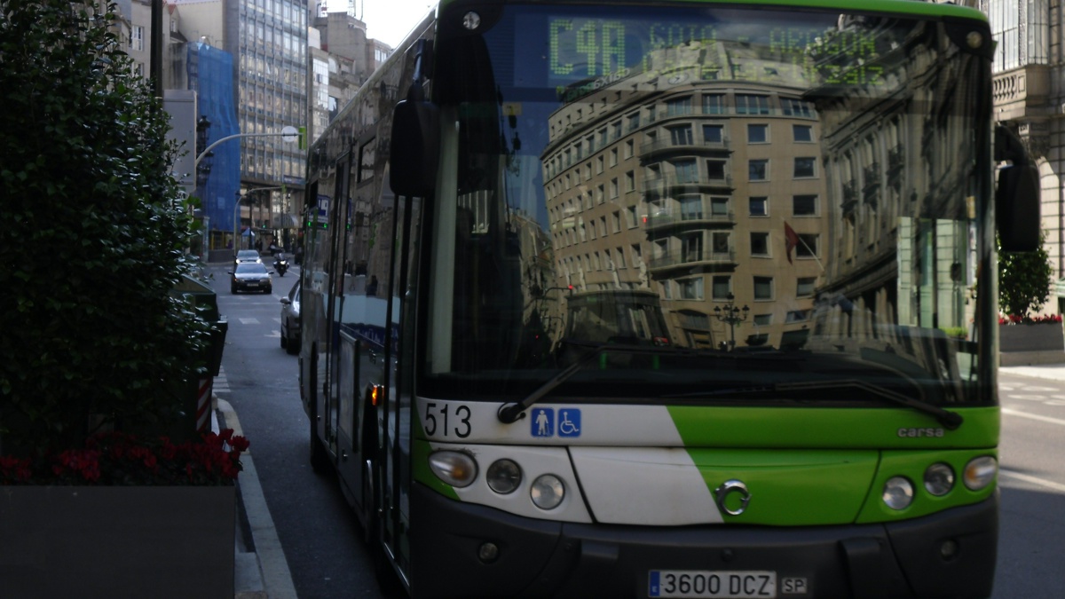 Imagen de un autobús de Vitrasa en el año 2011