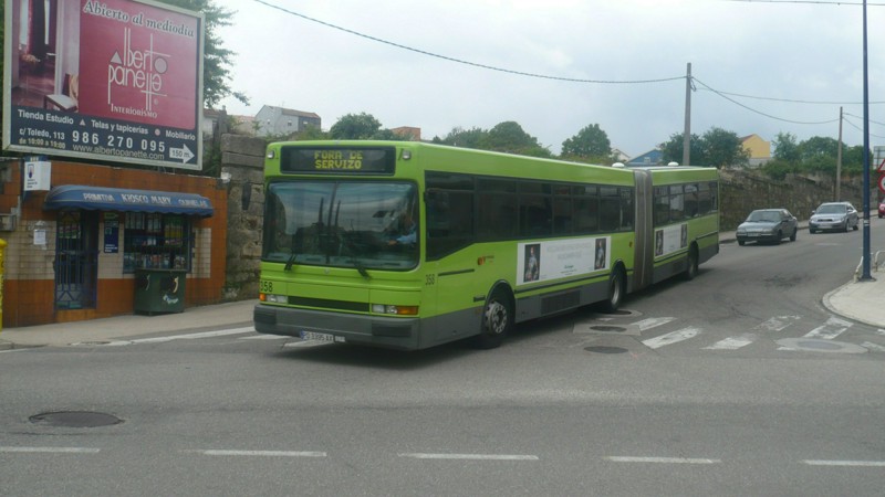 Uno de los autobuses que arrancó la nueva era en enero de 1995