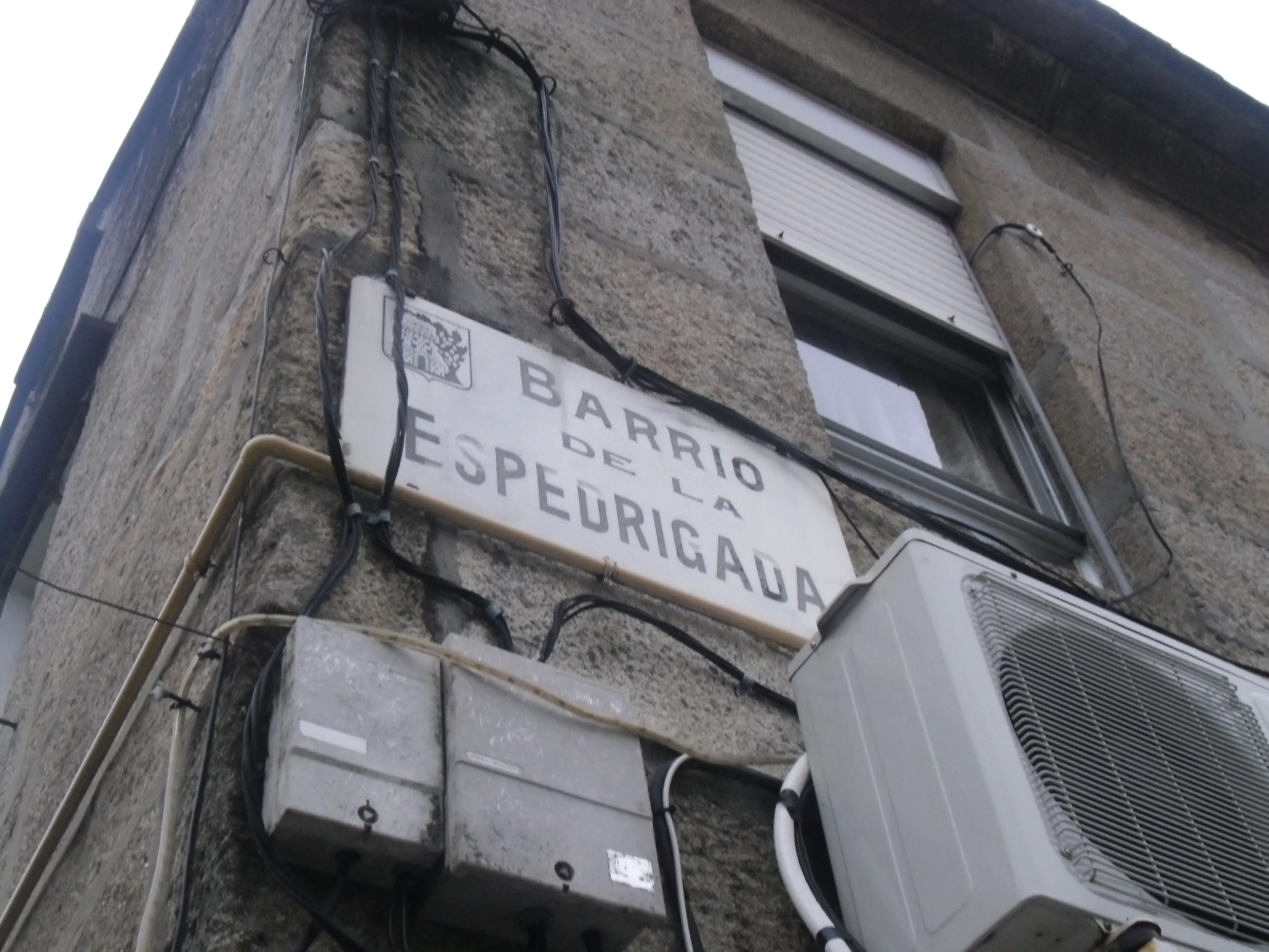 Placa de mármol, colocada entre las décadas de 1940 a 1960