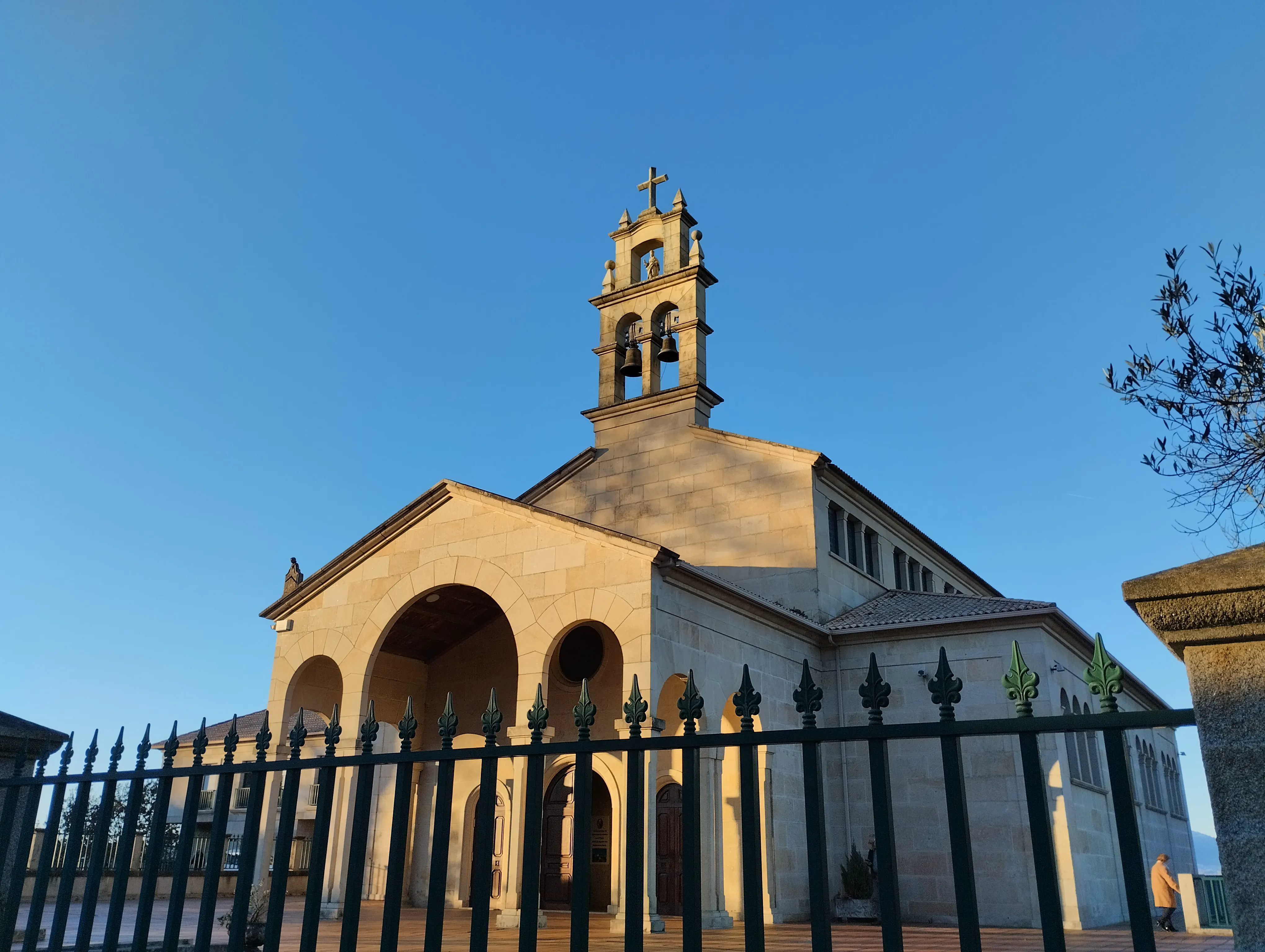 Nueva iglesia de Alcabre