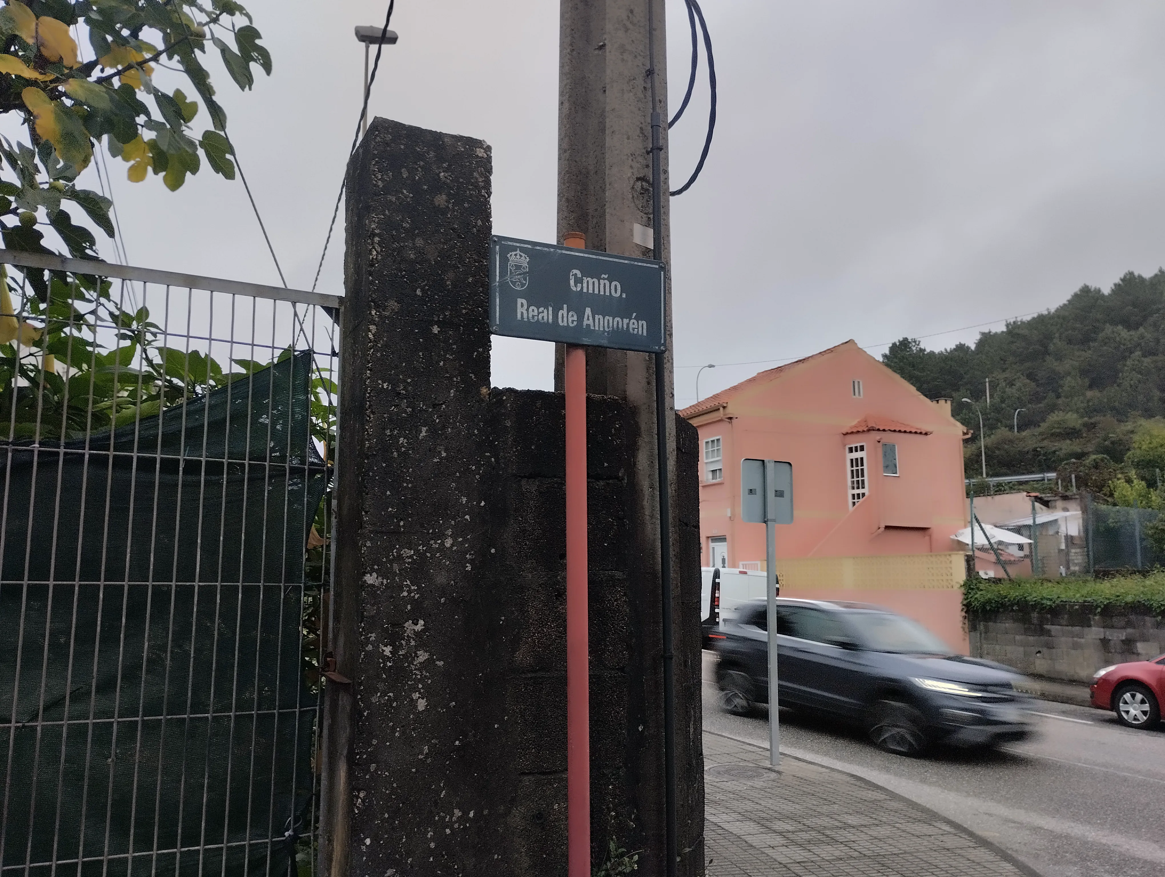 Una de las “nuevas” placas sin el nombre del barrio Una de las “nuevas” placas sin el nombre del barrio