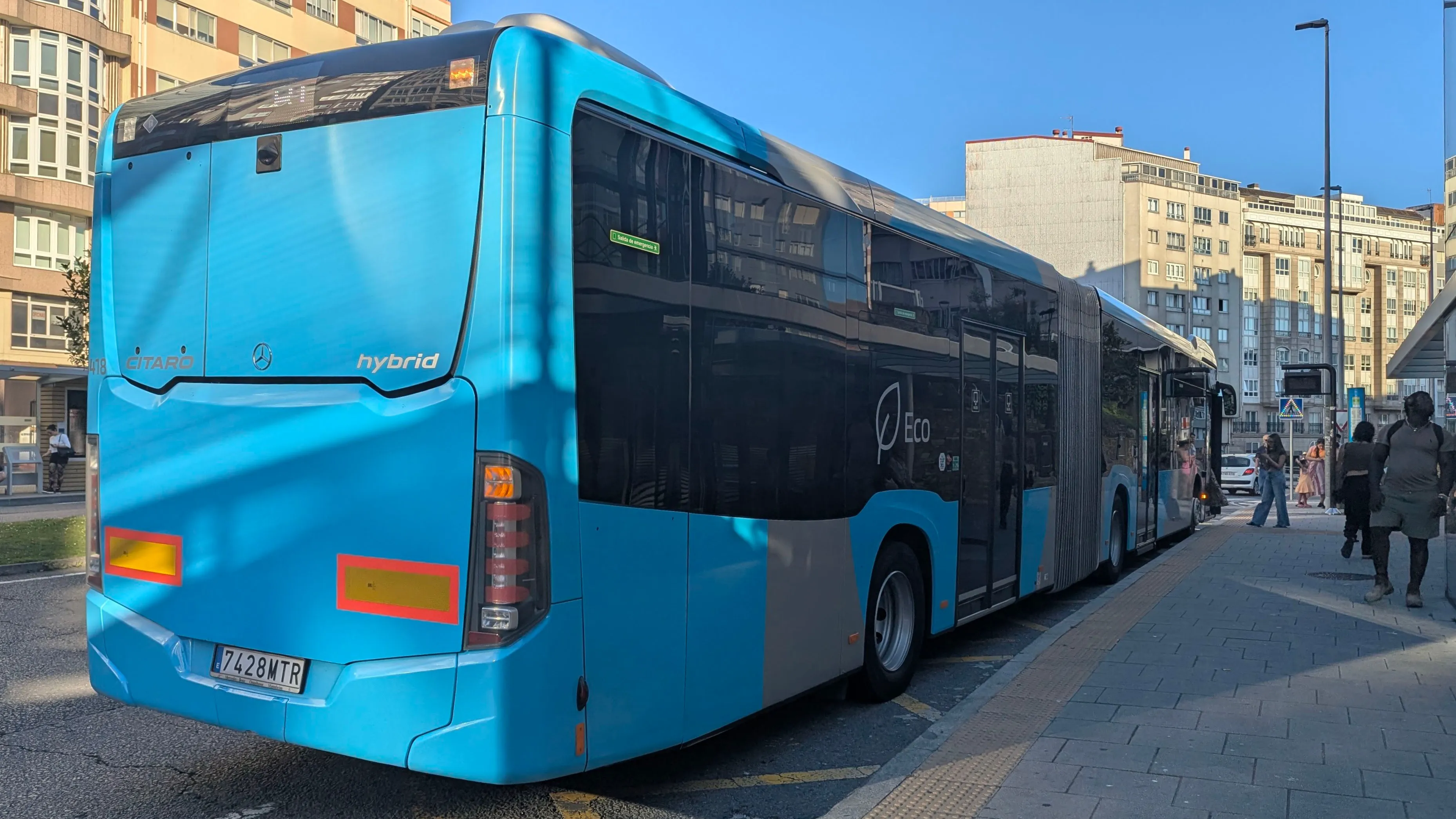 Un Mercedes-Benz Citaro G de ALSA; en la línea B1 (A Coruña - San Pedro de Nós)