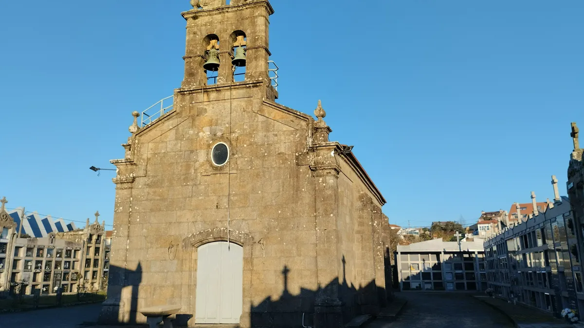 Antigua iglesia de San Paio de Navia