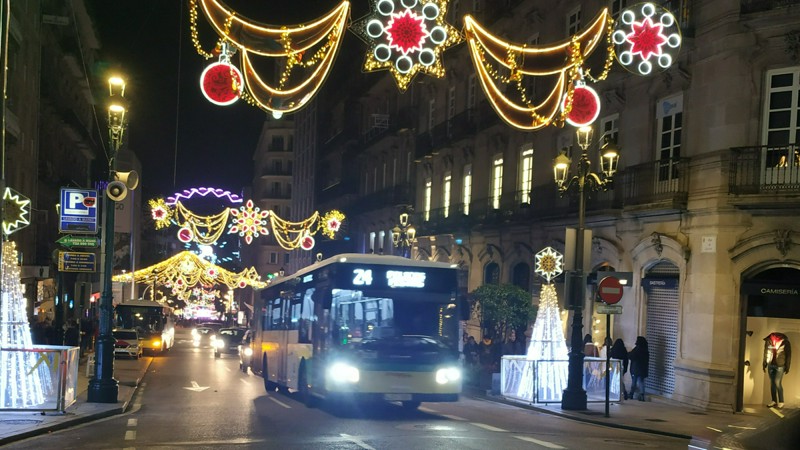 Autobús de Vitrasa durante las navidades de 2019